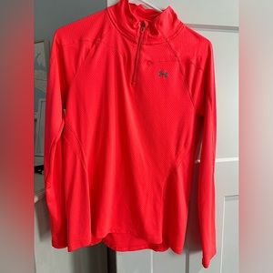 Hot pink under armour semi fitted 1/2 zip pullover medium